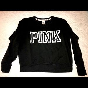 VS PINK black crew neck with logo